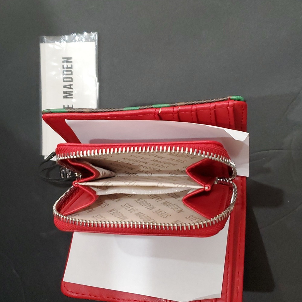 Steve Madden brown plaid checkered look and cherry print bglory red snap wallet - Picture 6 of 12